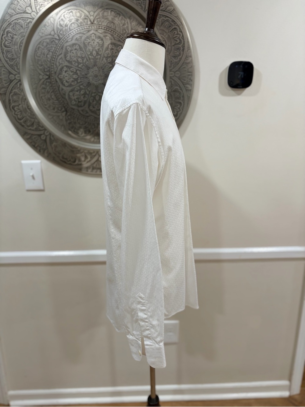 Salvatore Ferragamo white on white micro print button down - Size L - Picture 8 of 13